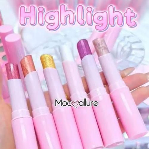 Moccallure Glow Highlight Stick – Shimmer & Radiant Finish